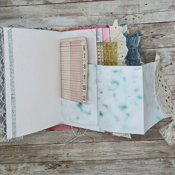 Turquoise Embellished Junk Journal: Flowers, Birds and Butterflies (NLB) - Picture 8 of 16